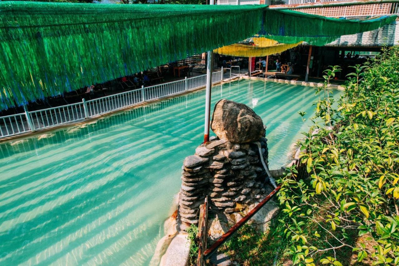 CDR Hotspring Resort Liugui Exterior foto